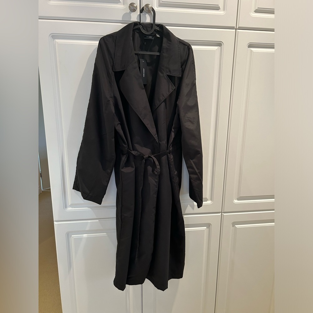 Vero Moda Ladies Black Trenchcoat Size XL NWT